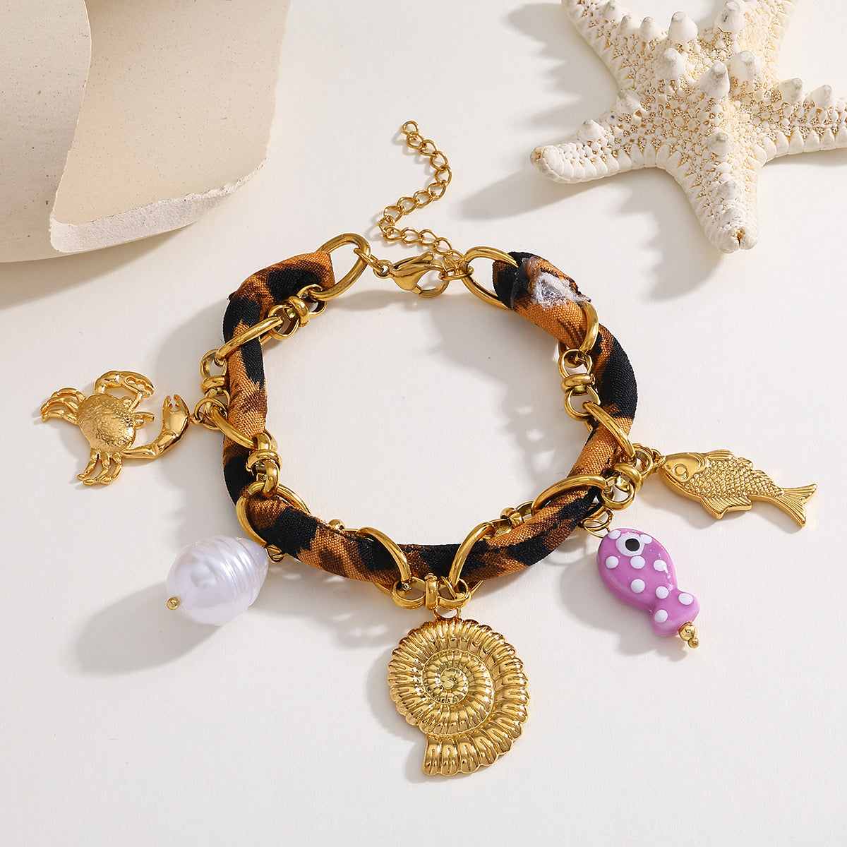 Bracelet charms poisson - tissu léopard